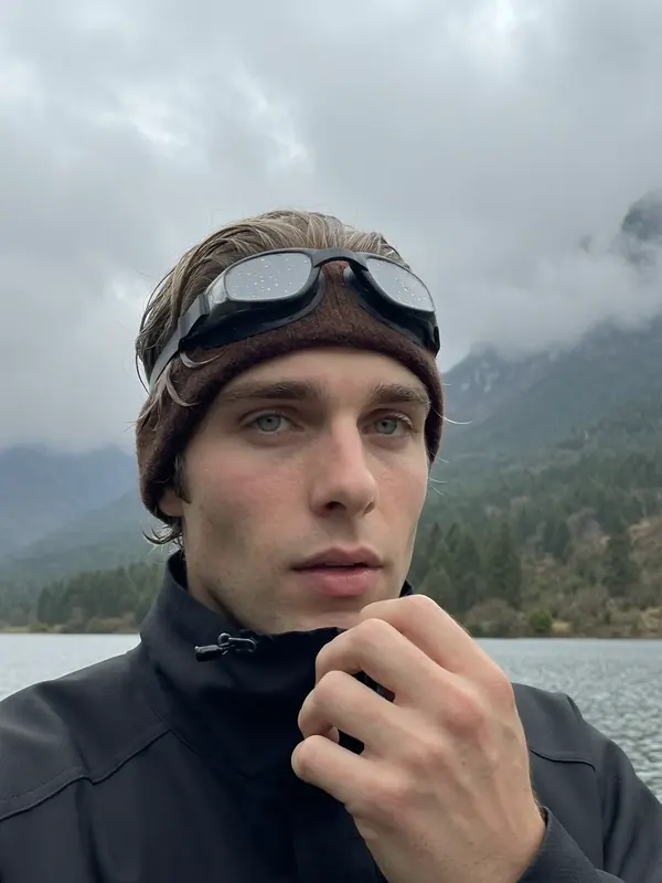 Selfie de Klaus después de nadar en el lago